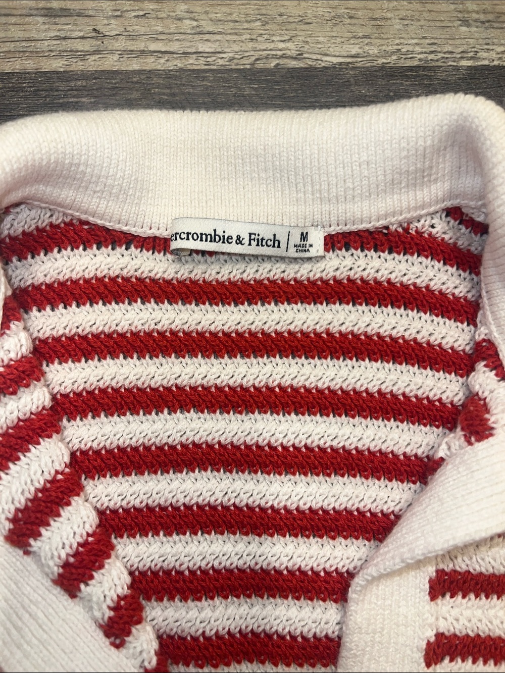 Abercrombie & Fitch 100% Cotton Red and Cream Striped Short-Sleeve Cardigan - Picture 4 of 5